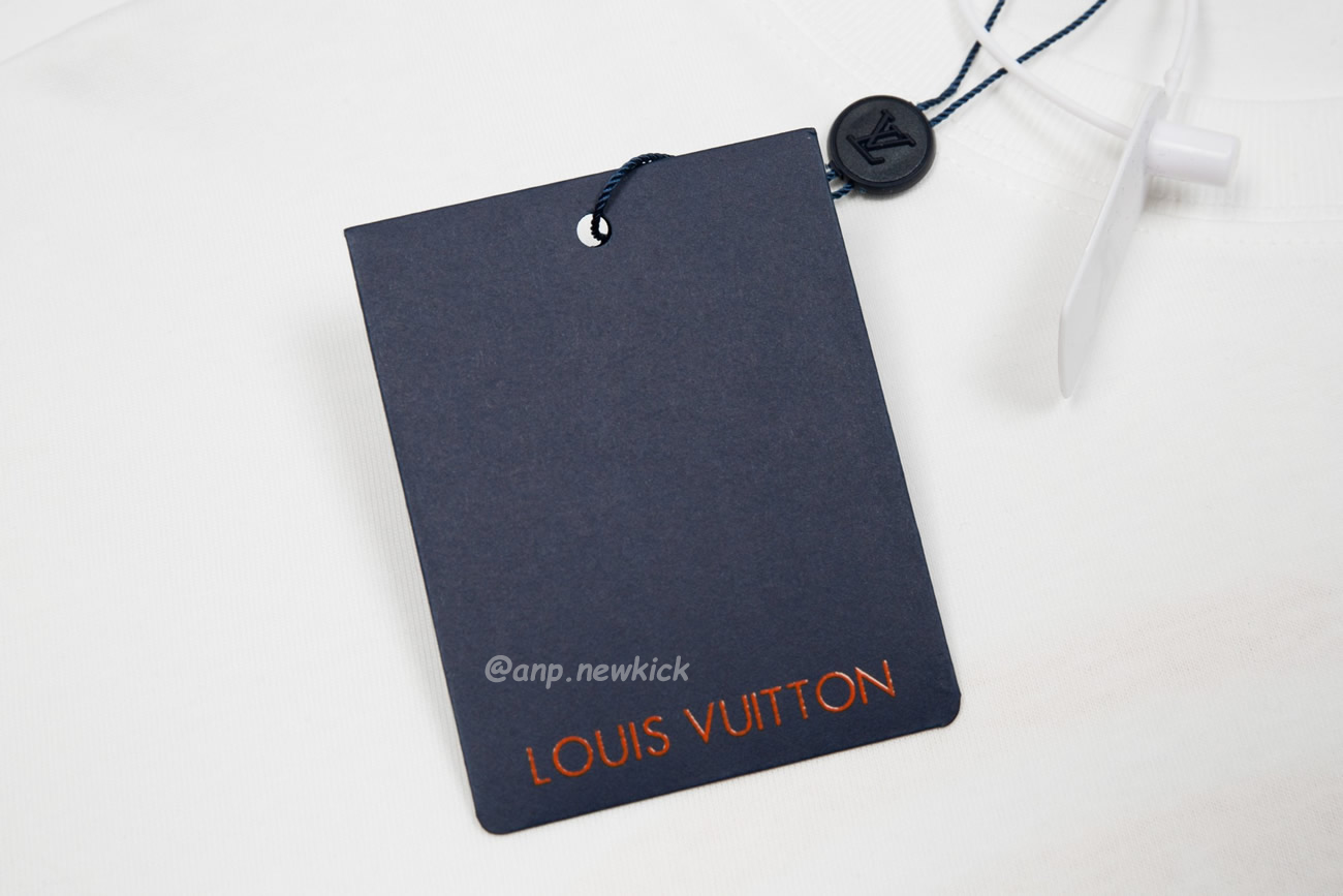 Louis Vuitton 24 Fw Pocket T Shirt (6) - newkick.cc